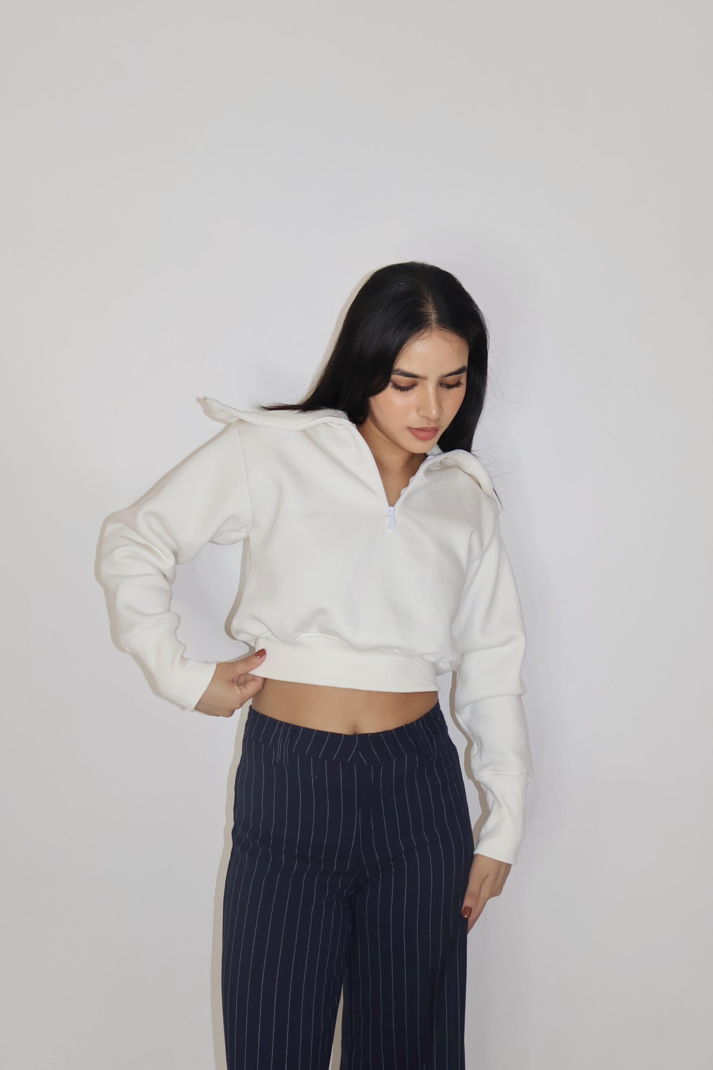 White Full Sleeve Cropped Zipper Top - Cropped Zipper (Dove)