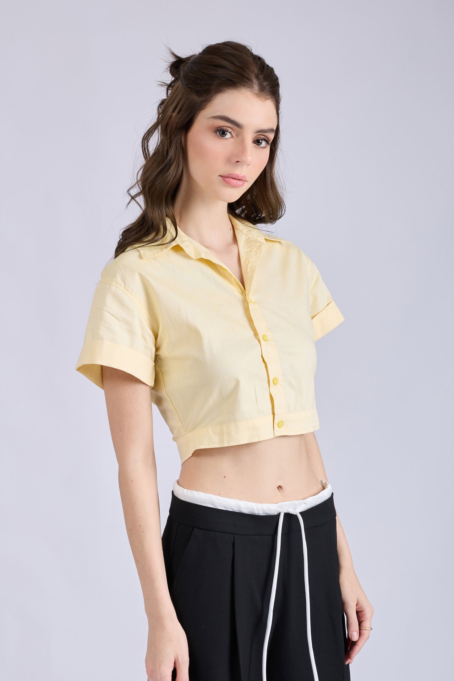 Butter Yellow Detail – SLIDE