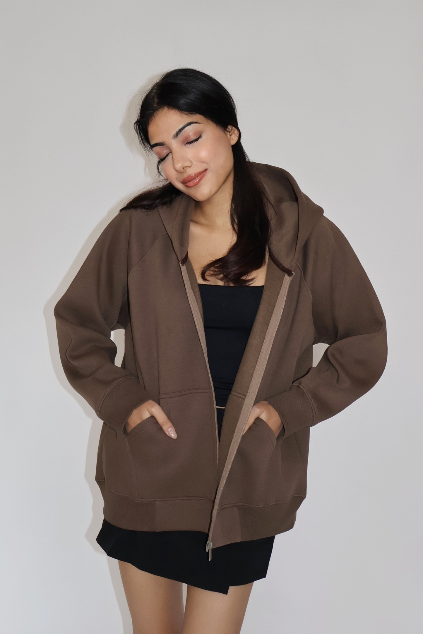 OVERSIZED HOODED ZIPPER (COCO)