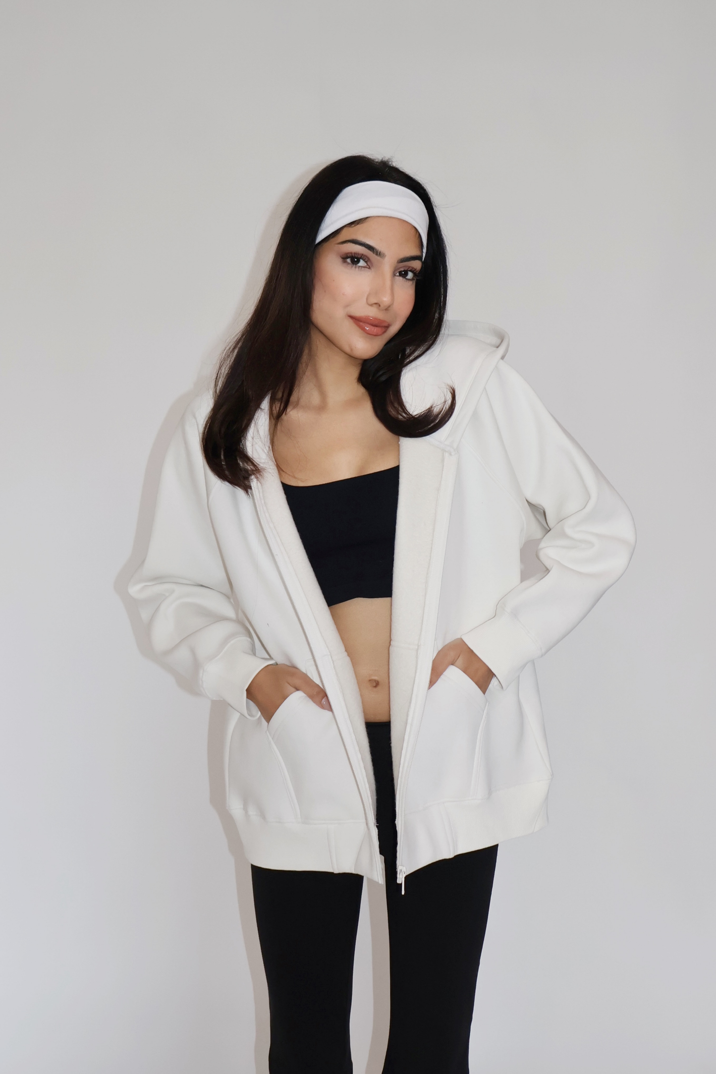 OVERSIZED HOODED ZIPPER (WHITE)