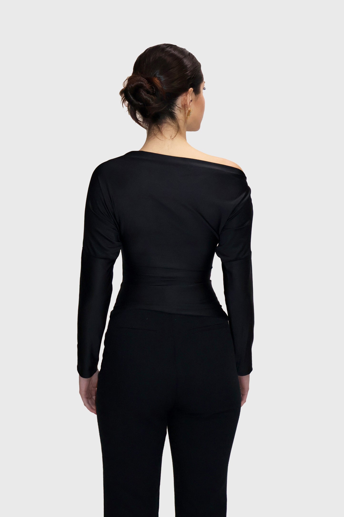 Black One-Shoulder Full Sleeve Top - Oak Top (Onyx)