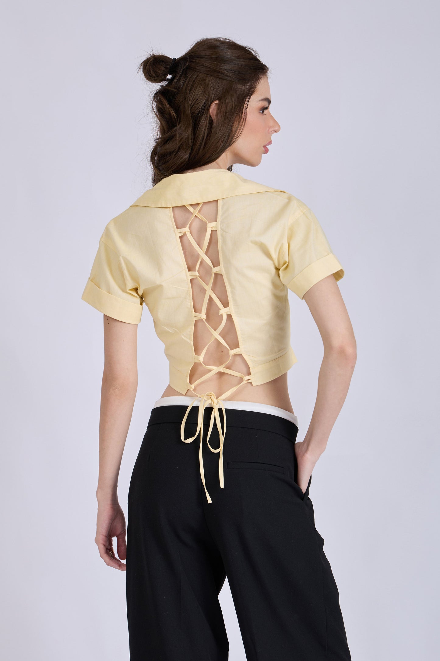 Butter Yellow Detail – SLIDE