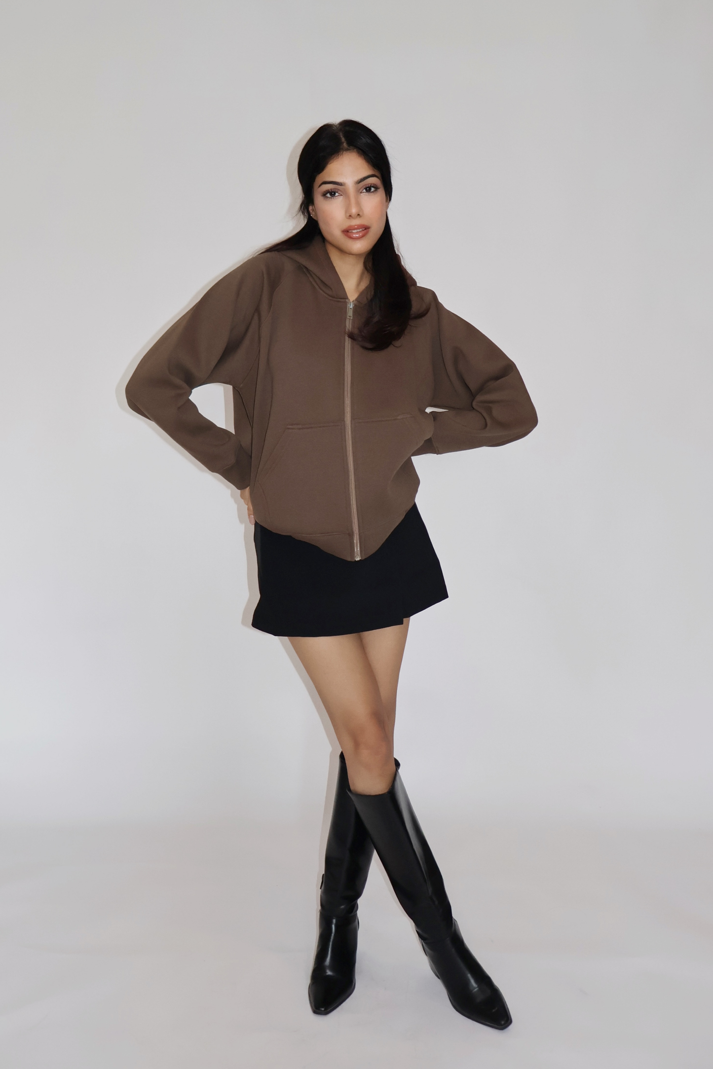 OVERSIZED HOODED ZIPPER (COCO)