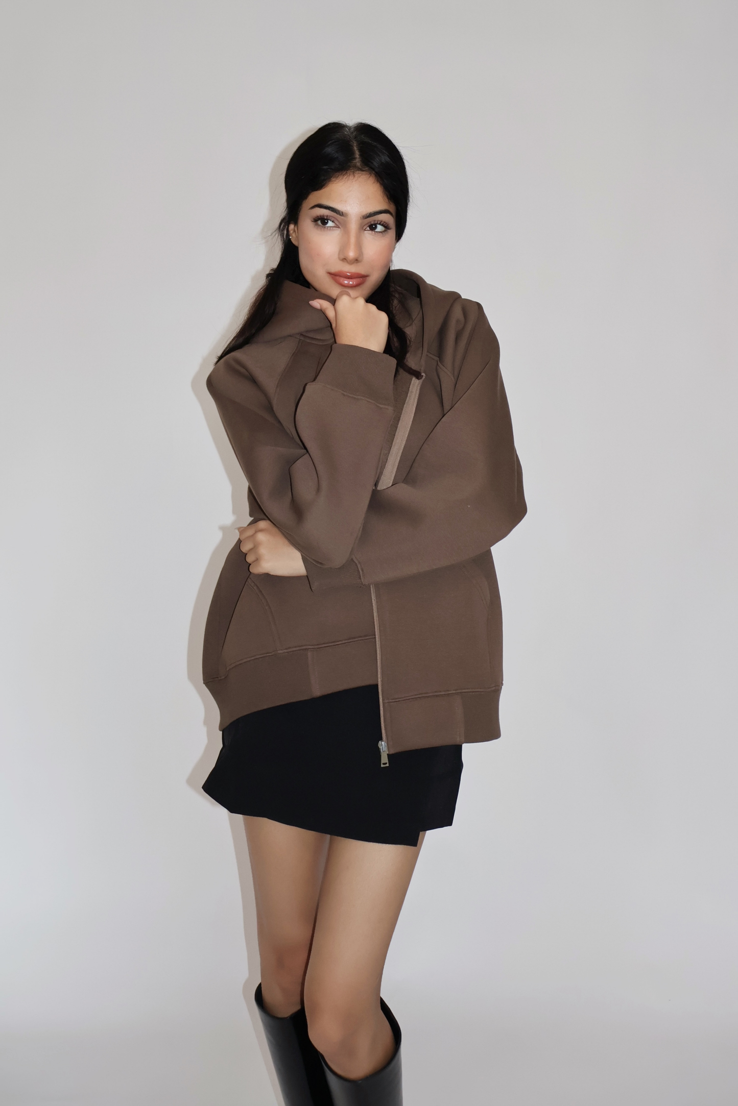 OVERSIZED HOODED ZIPPER (COCO)