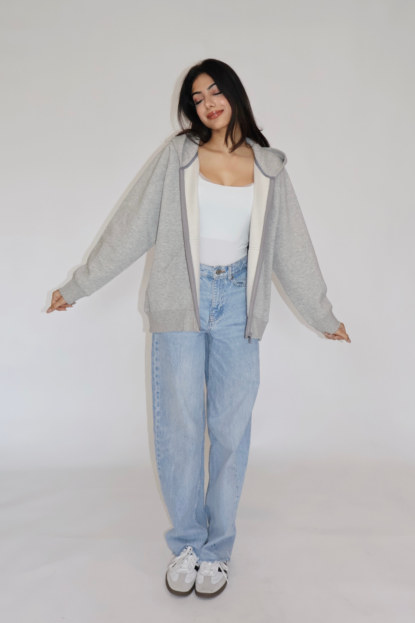 OVERSIZED HOODED ZIPPER (GREY)